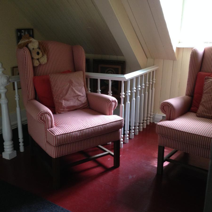 Auberge Les Blancs Moutons Saint-Laurent-de-l'ile d'Orleans 外观 照片